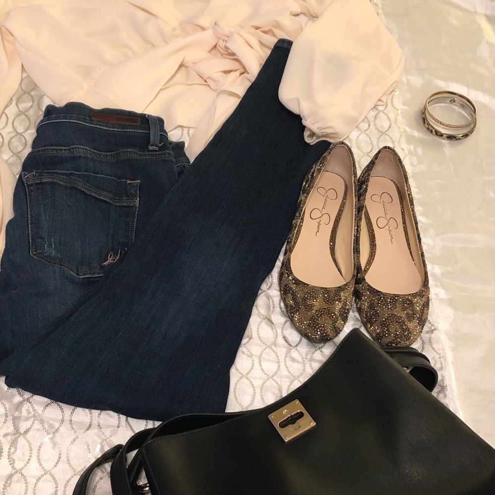 Outfit idea for work or back to school
